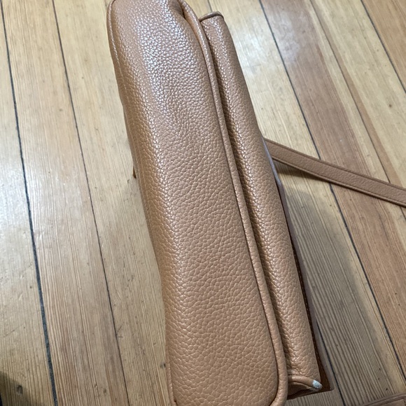 Freshly Picked tan crossbody - Picture 13 of 13
